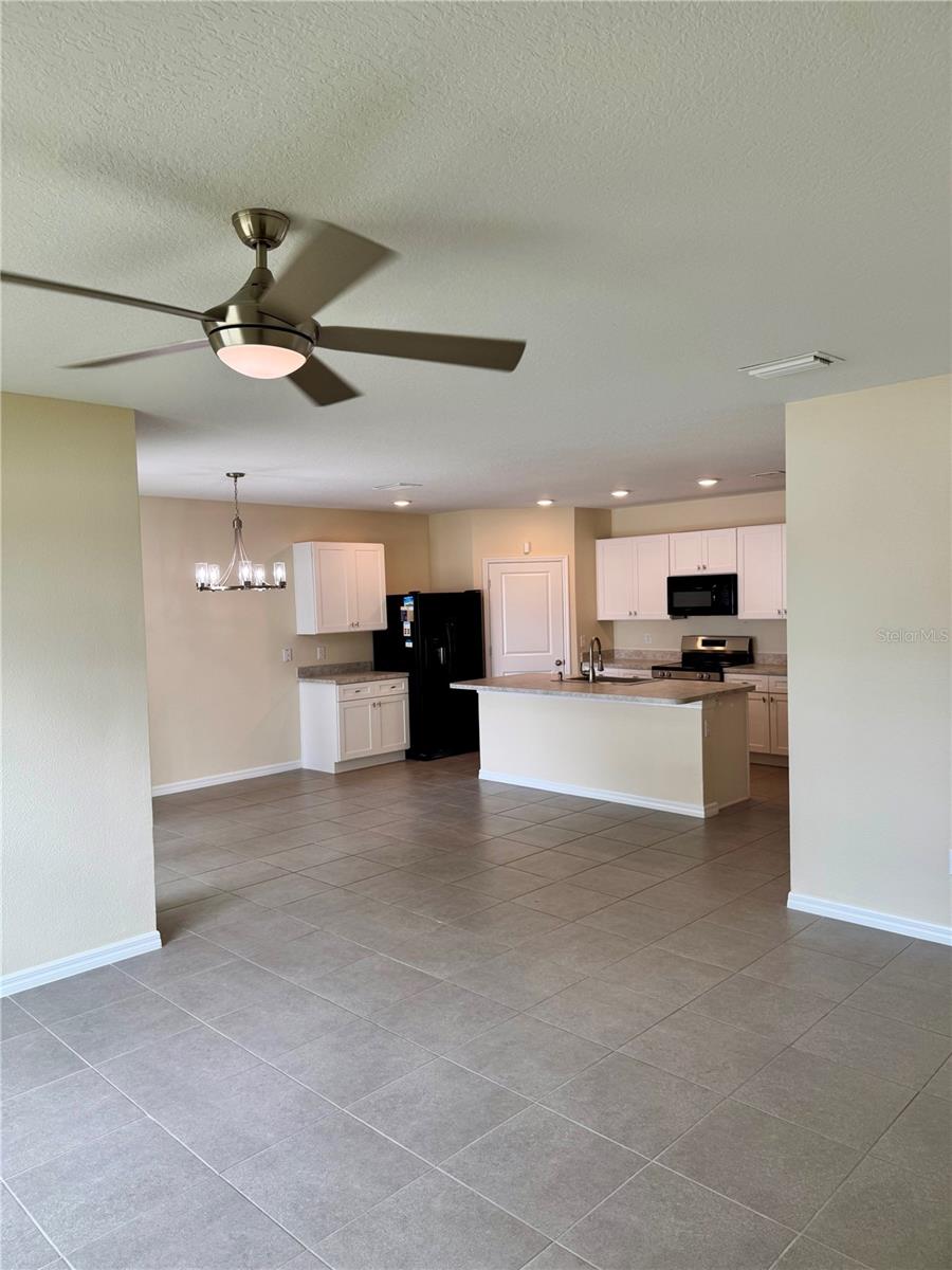 Image 18 of 55 For 2924 46th Avenue