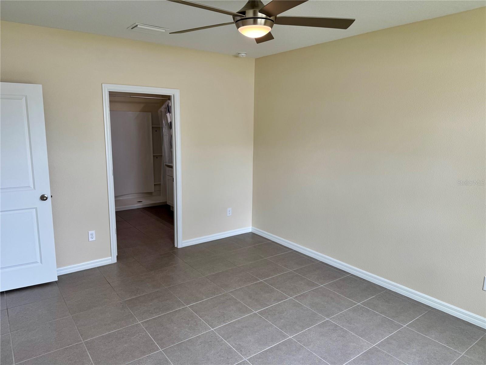 Image 20 of 55 For 2924 46th Avenue