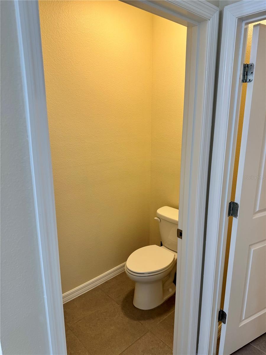 Image 25 of 55 For 2924 46th Avenue