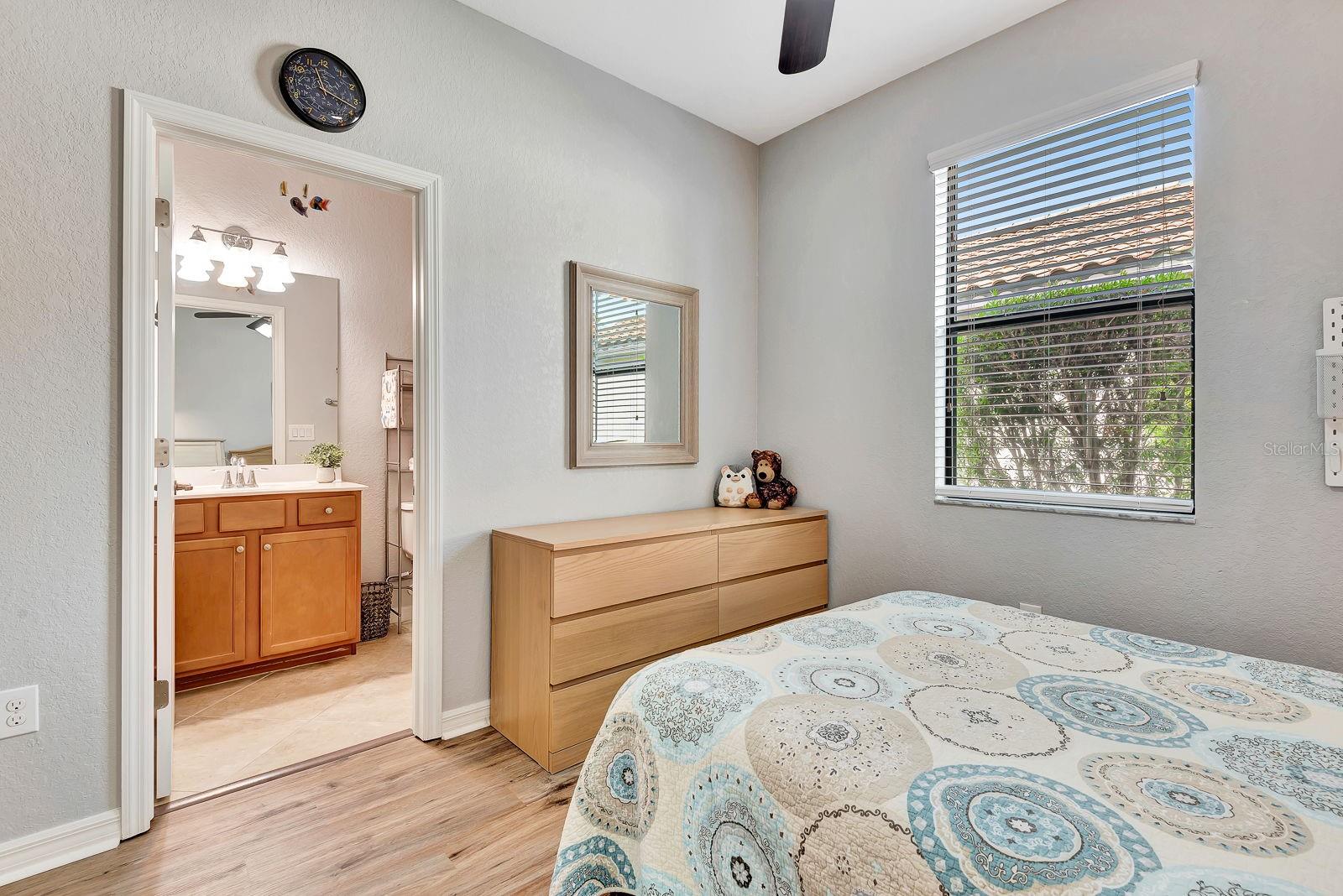 Image 35 of 71 For 7112 Marsh View Terrace