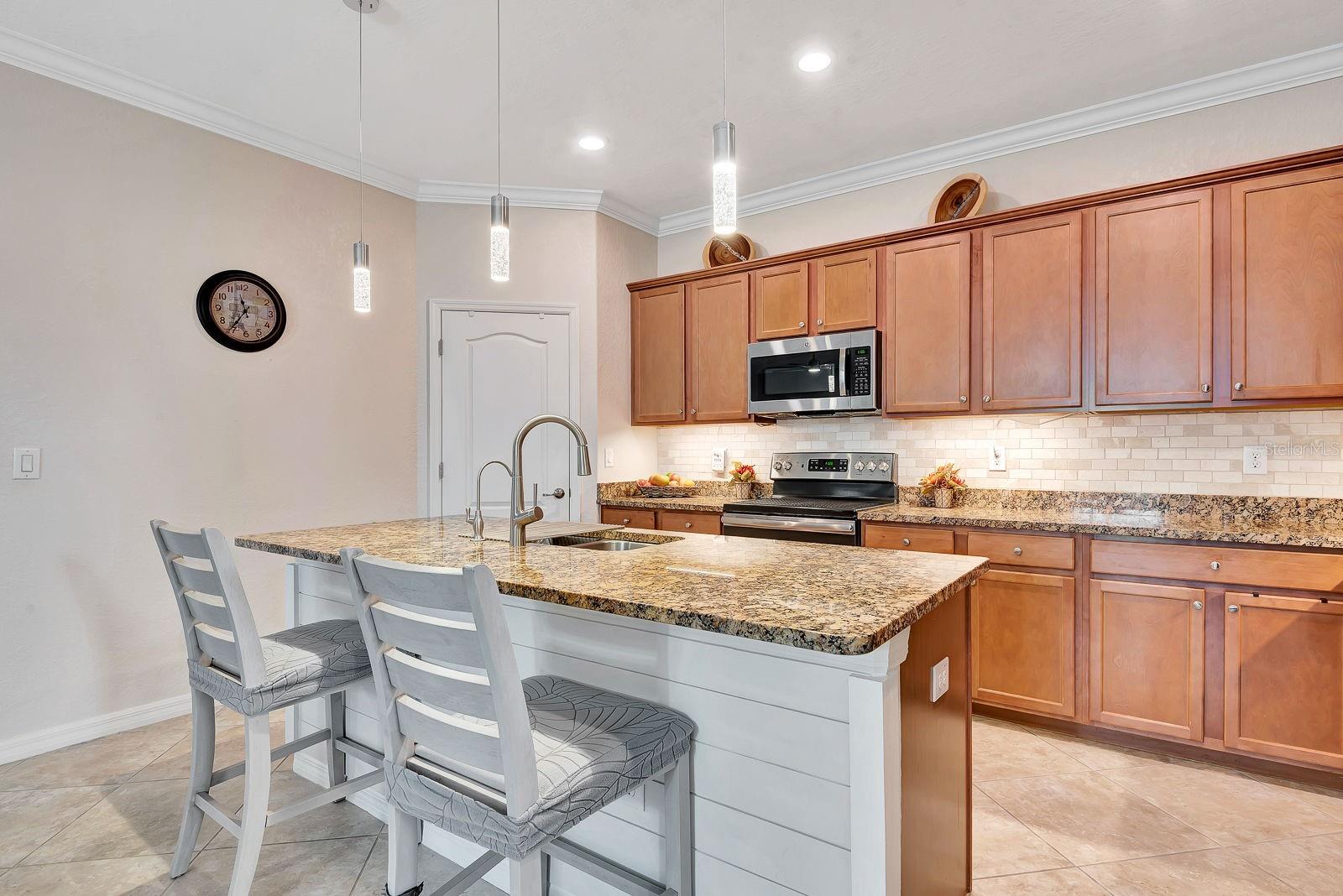 Image 59 of 71 For 7112 Marsh View Terrace