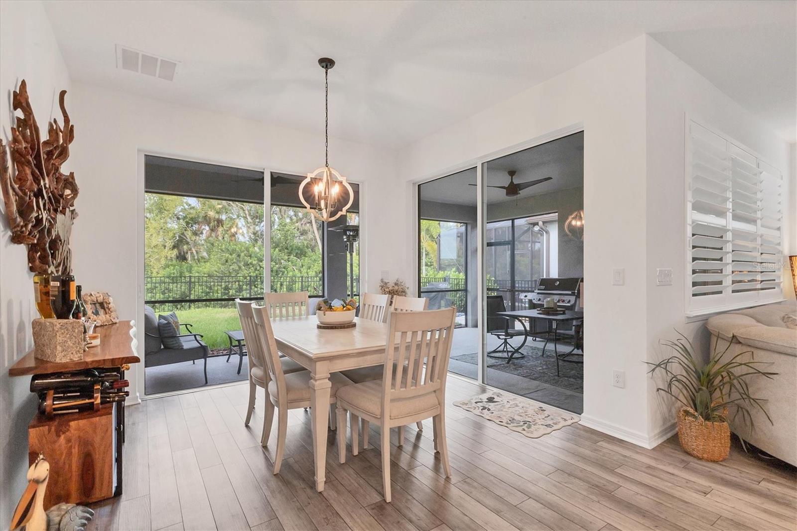 Image 21 of 86 For 10622 Wynward Way
