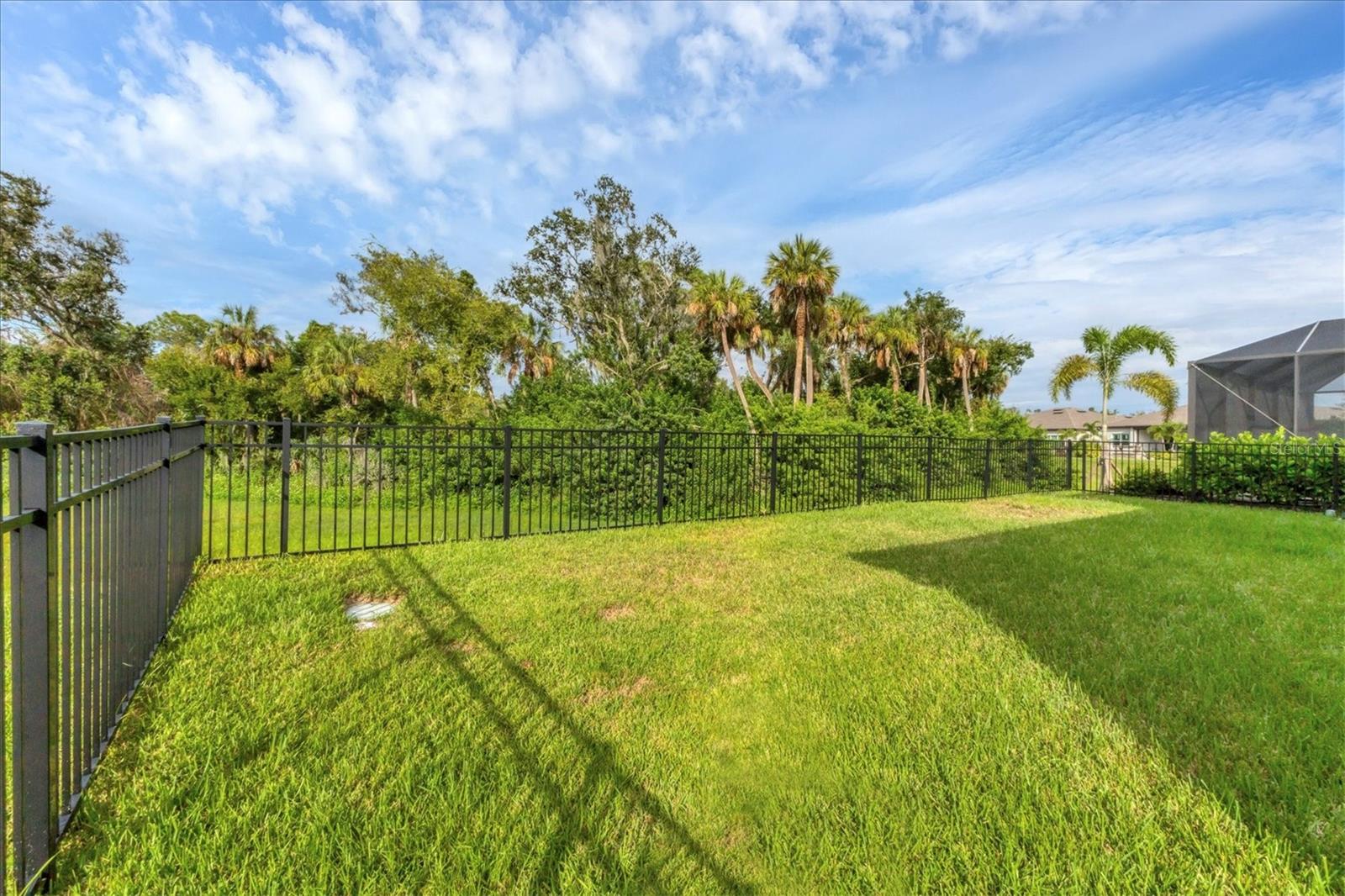 Image 46 of 86 For 10622 Wynward Way