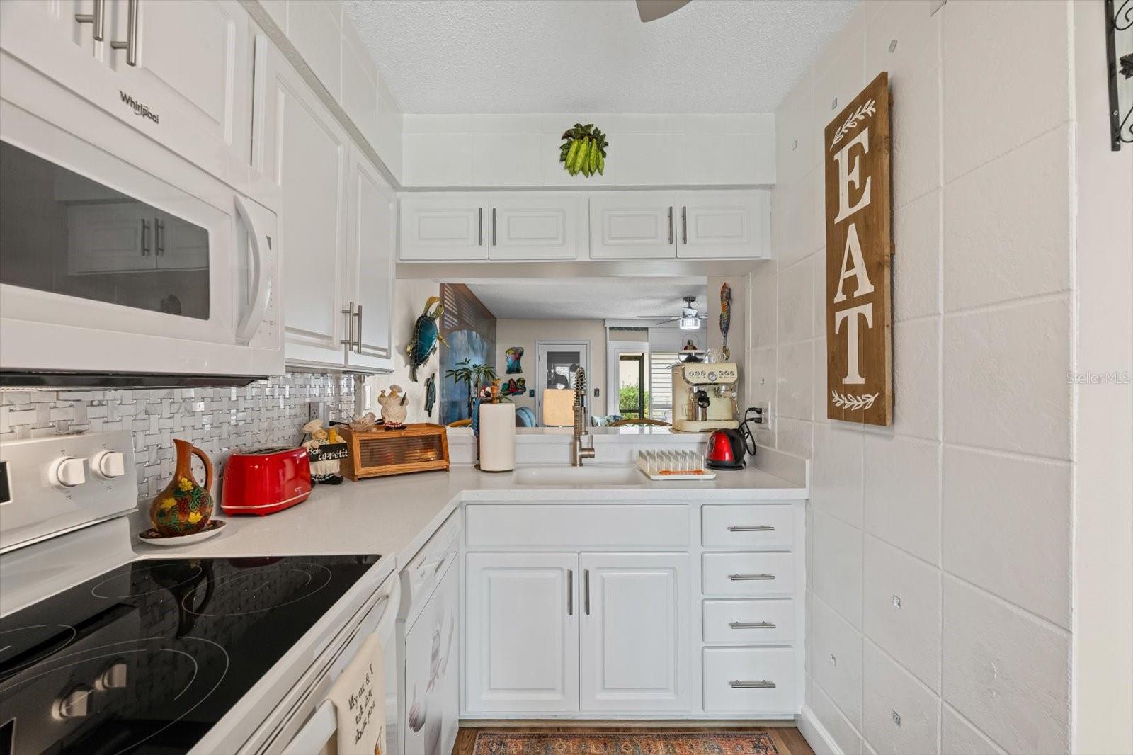 Image 11 of 42 For 6447 Draw Lane 53