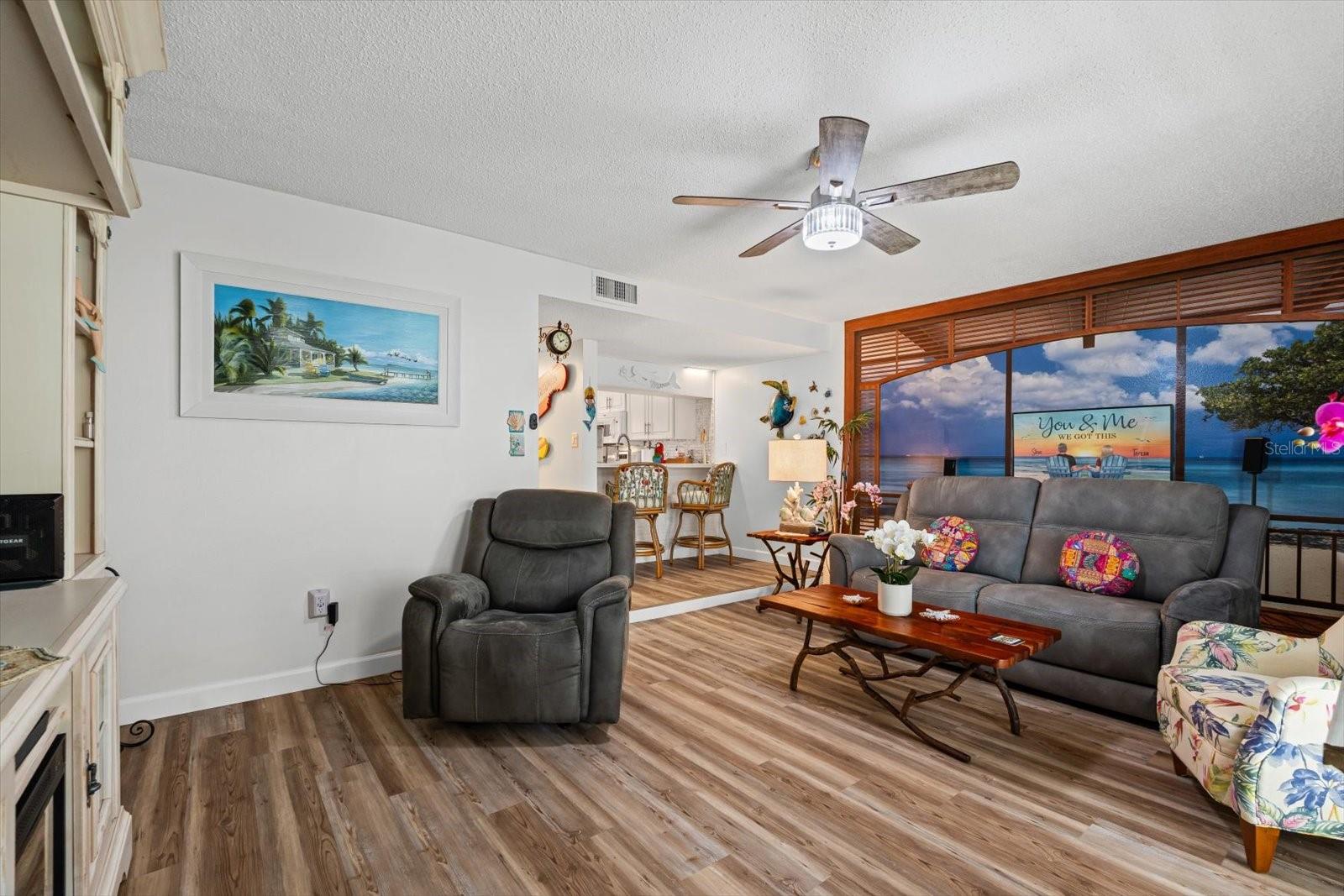 Image 18 of 42 For 6447 Draw Lane 53