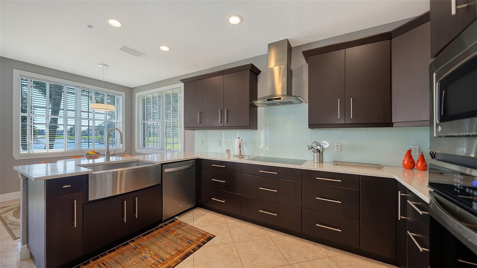 Image 27 of 100 For 6539 Moorings Point Circle 102
