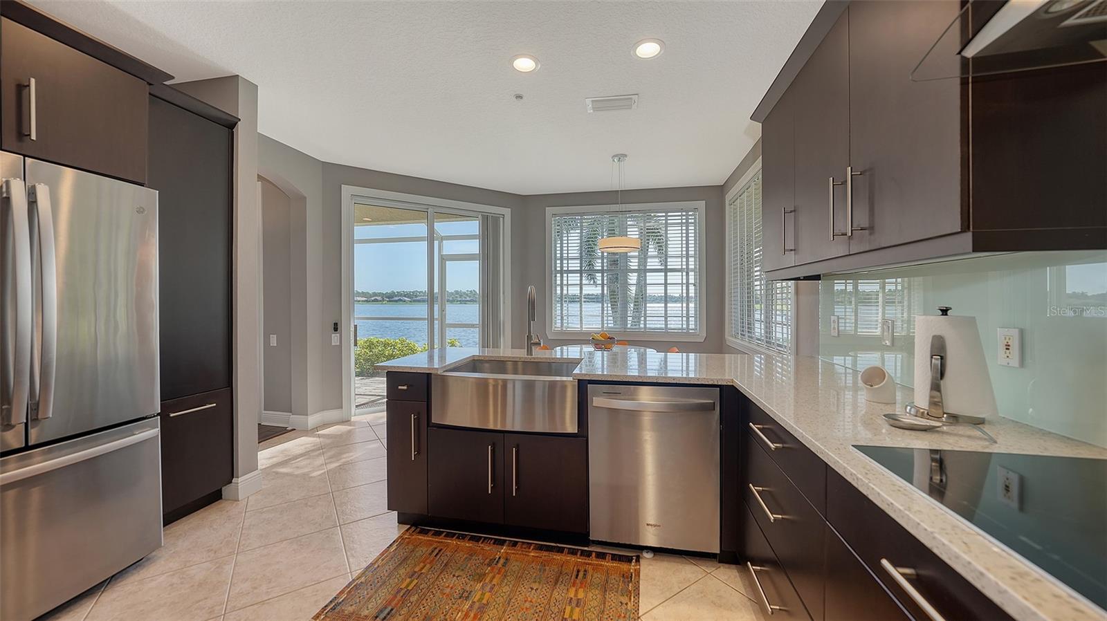 Image 28 of 100 For 6539 Moorings Point Circle 102