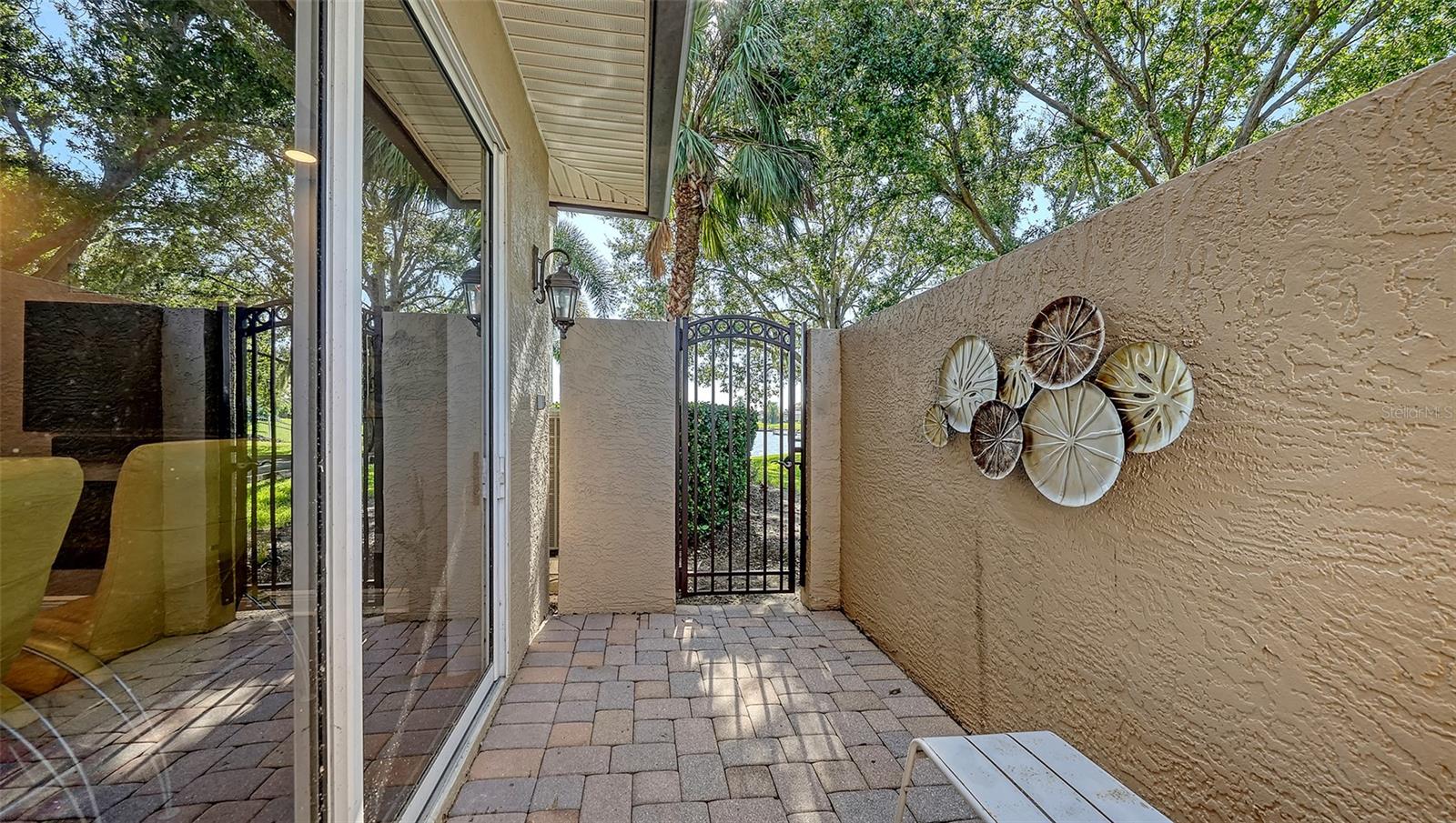 Image 34 of 100 For 6539 Moorings Point Circle 102