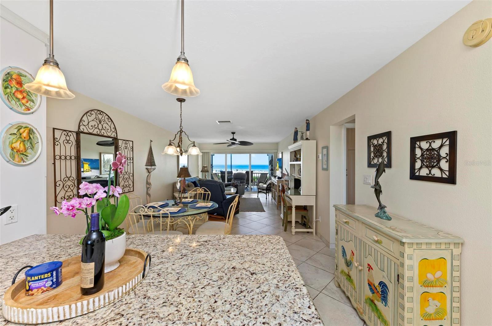 Image 15 of 99 For 797 Beach Road 509