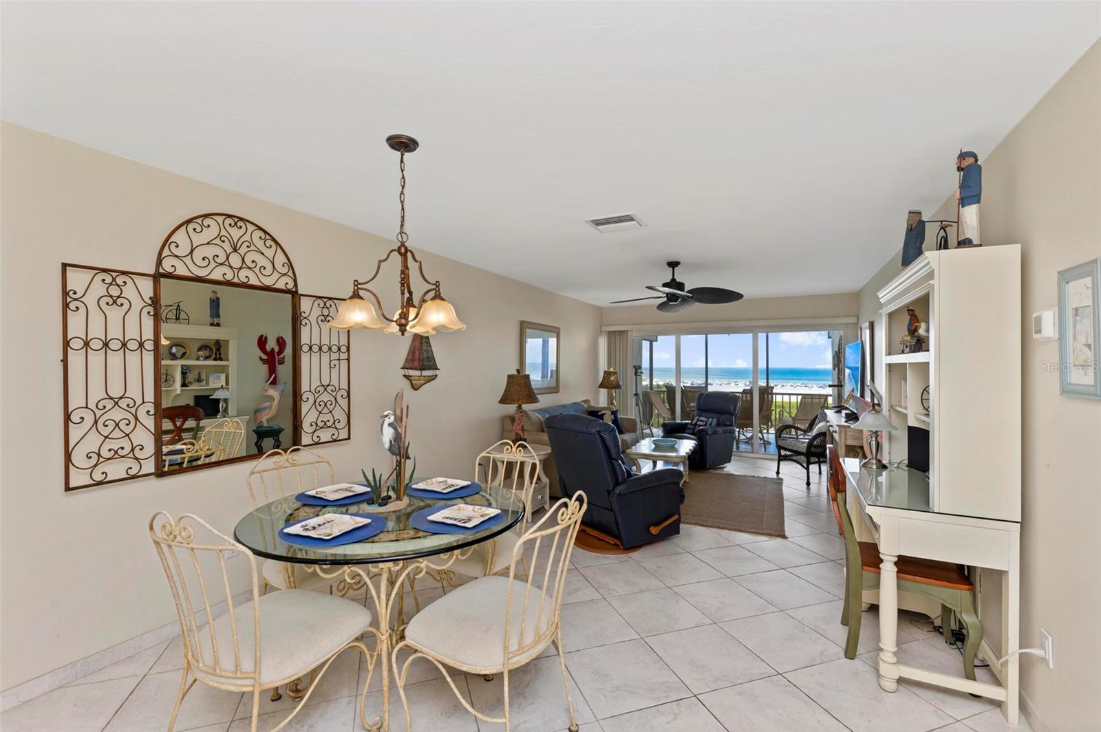 Image 16 of 99 For 797 Beach Road 509