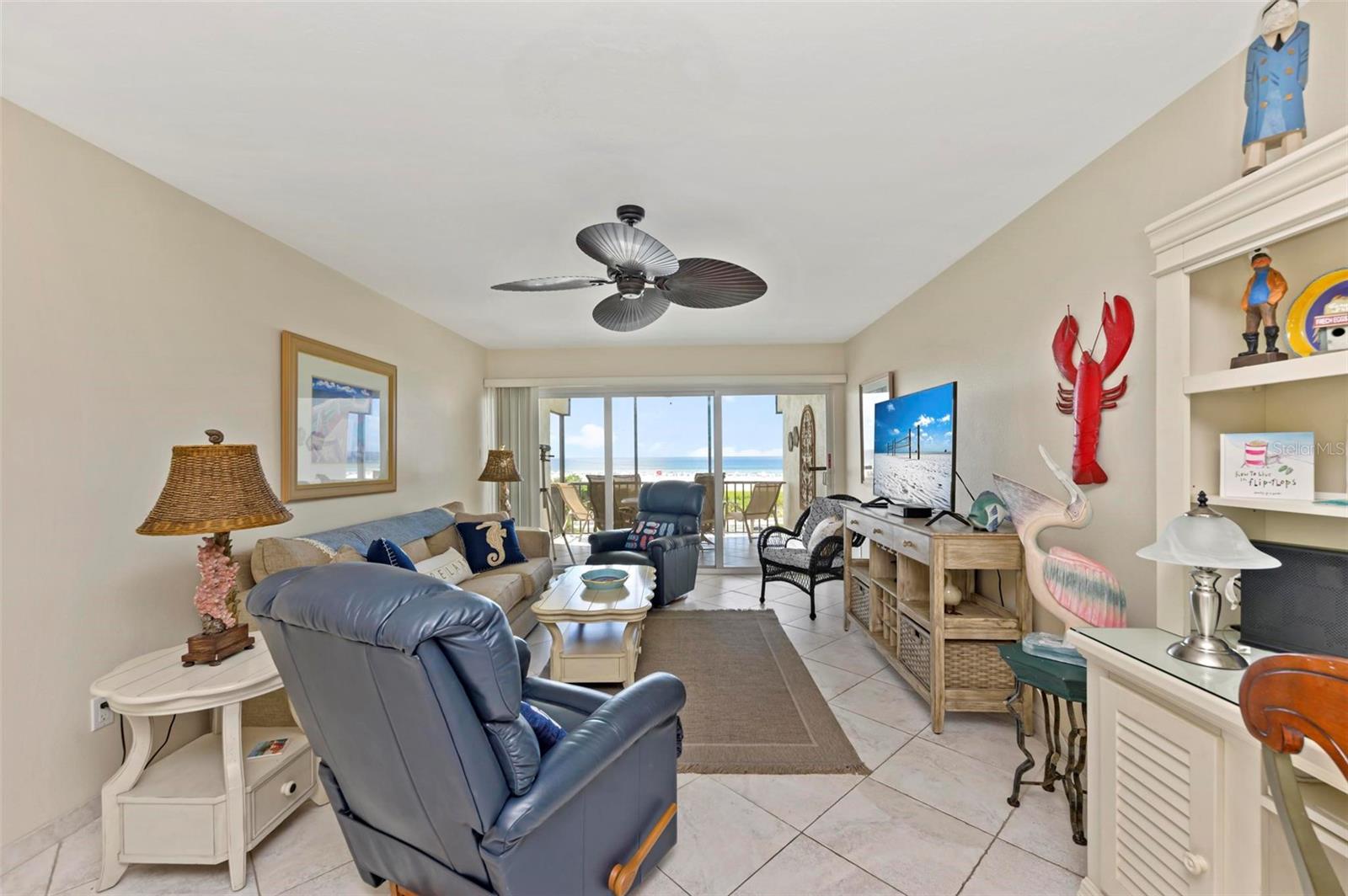 Image 18 of 99 For 797 Beach Road 509