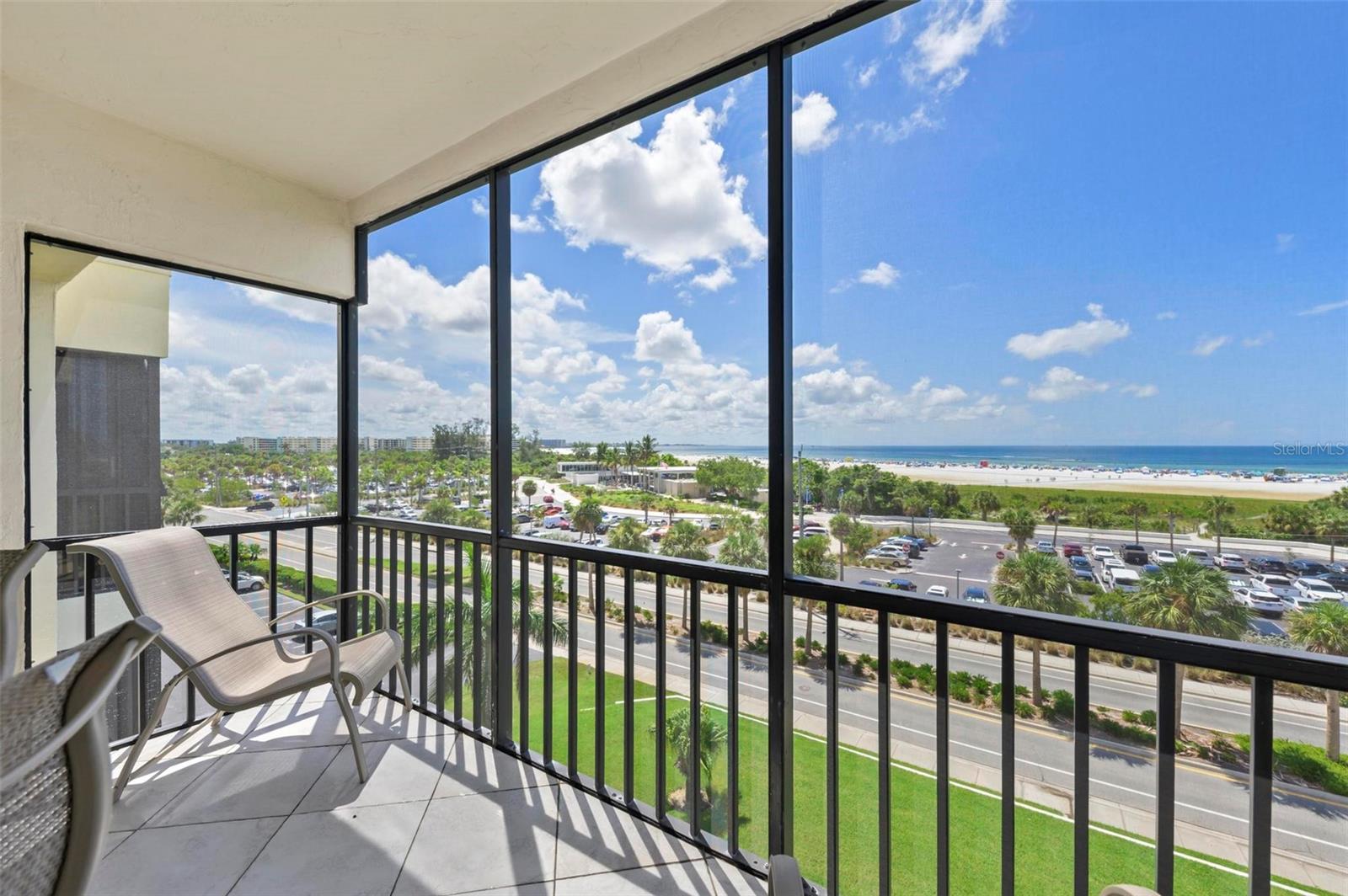 Image 34 of 99 For 797 Beach Road 509
