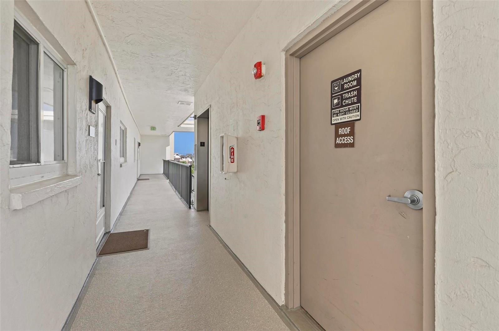 Image 36 of 99 For 797 Beach Road 509