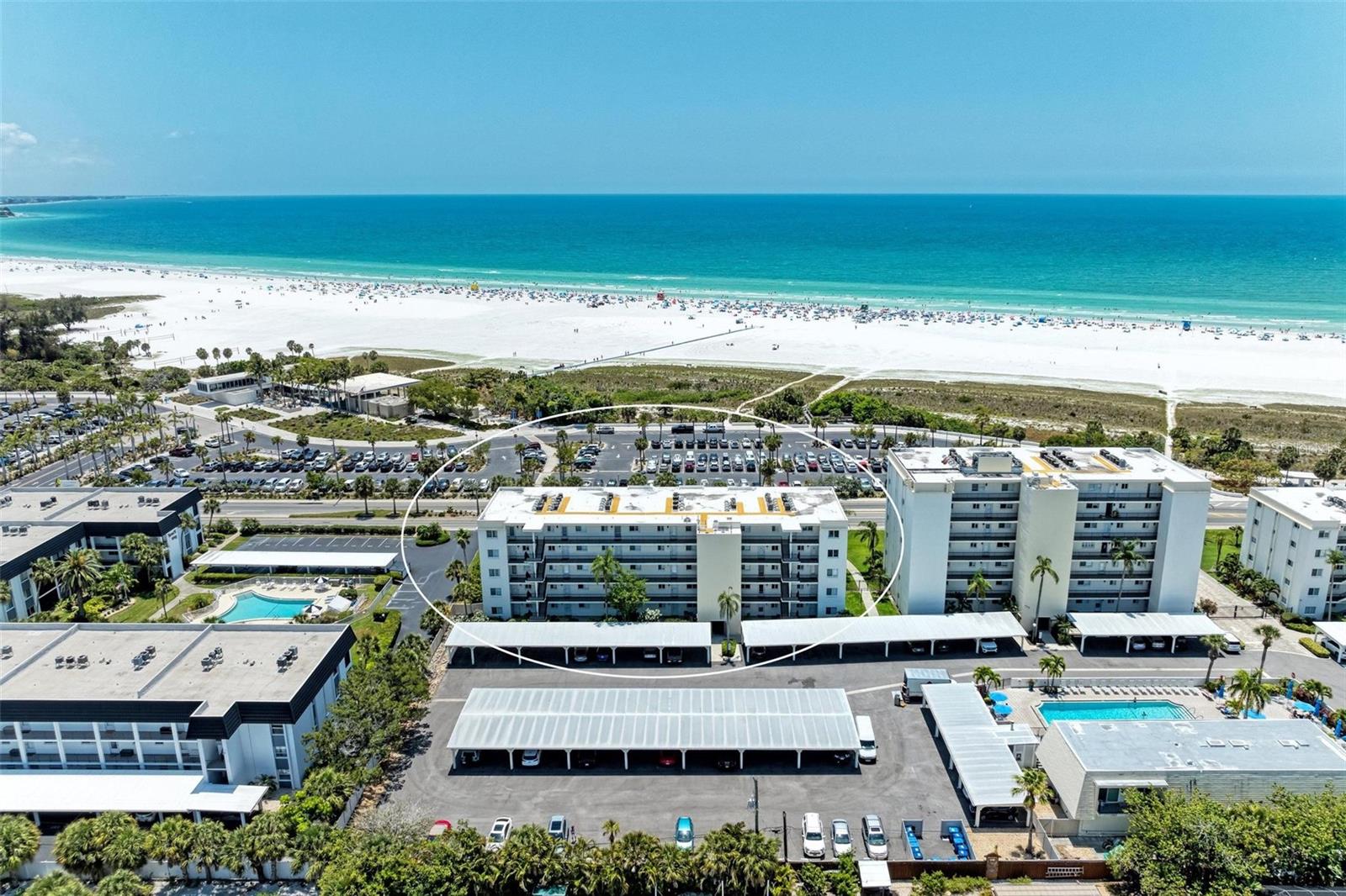Image 4 of 99 For 797 Beach Road 509