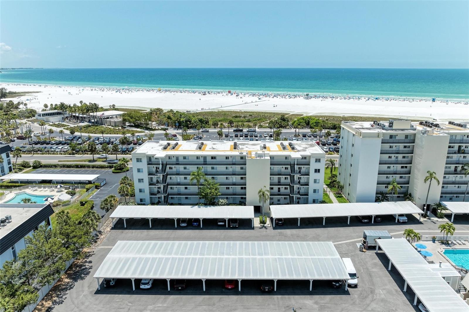 Image 5 of 99 For 797 Beach Road 509