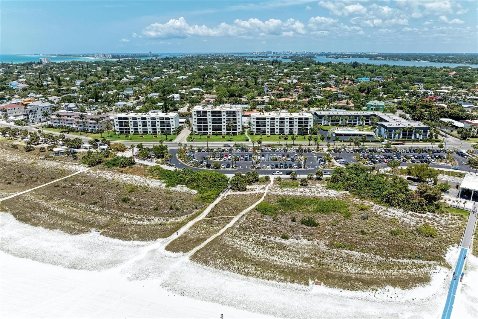 Image 6 of 99 For 797 Beach Road 509