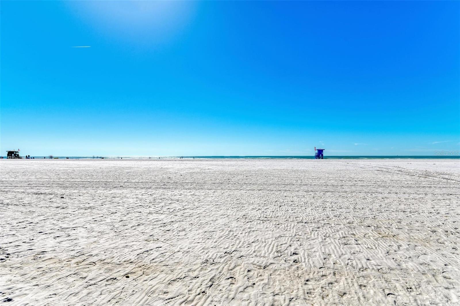 Image 64 of 99 For 797 Beach Road 509