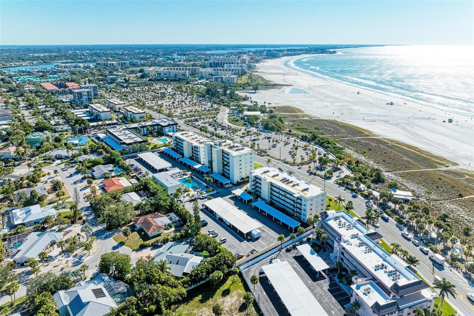 Image 68 of 99 For 797 Beach Road 509