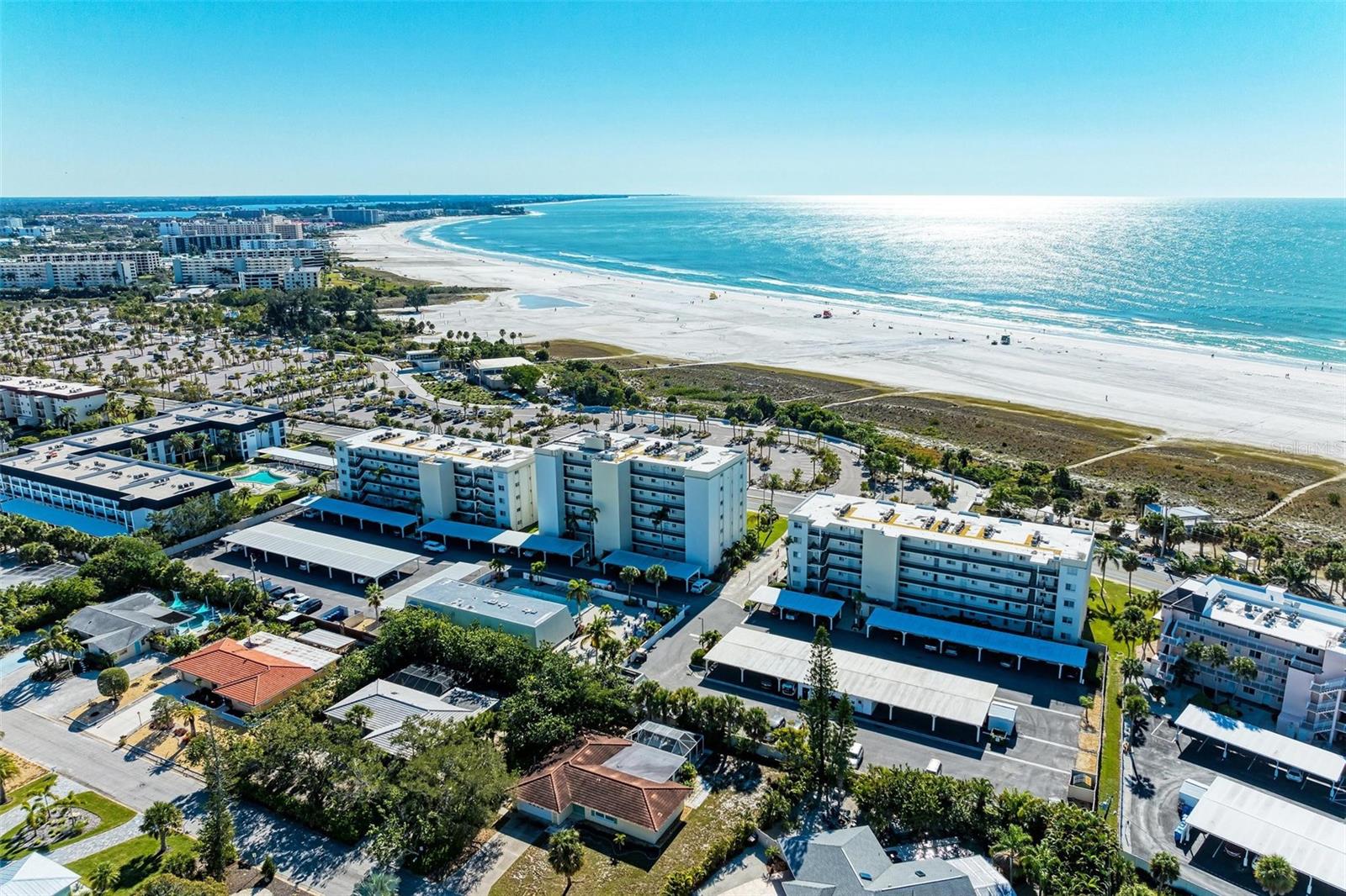 Image 73 of 99 For 797 Beach Road 509