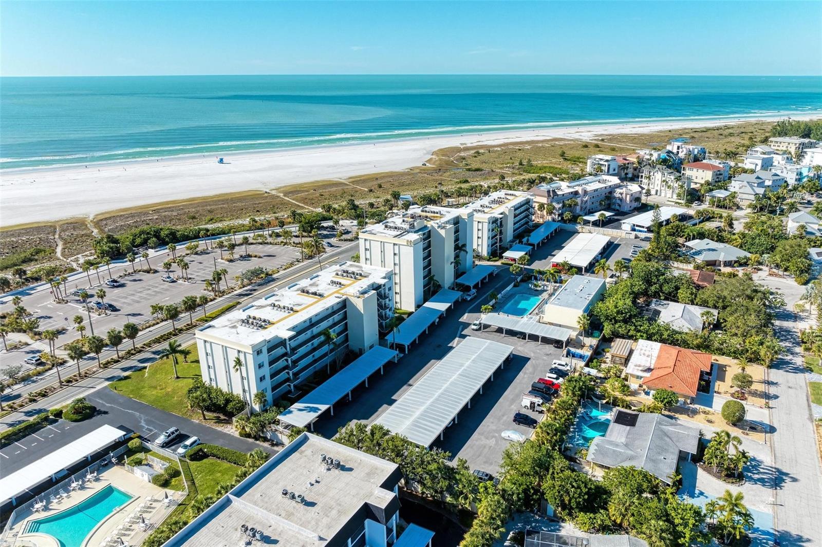 Image 74 of 99 For 797 Beach Road 509