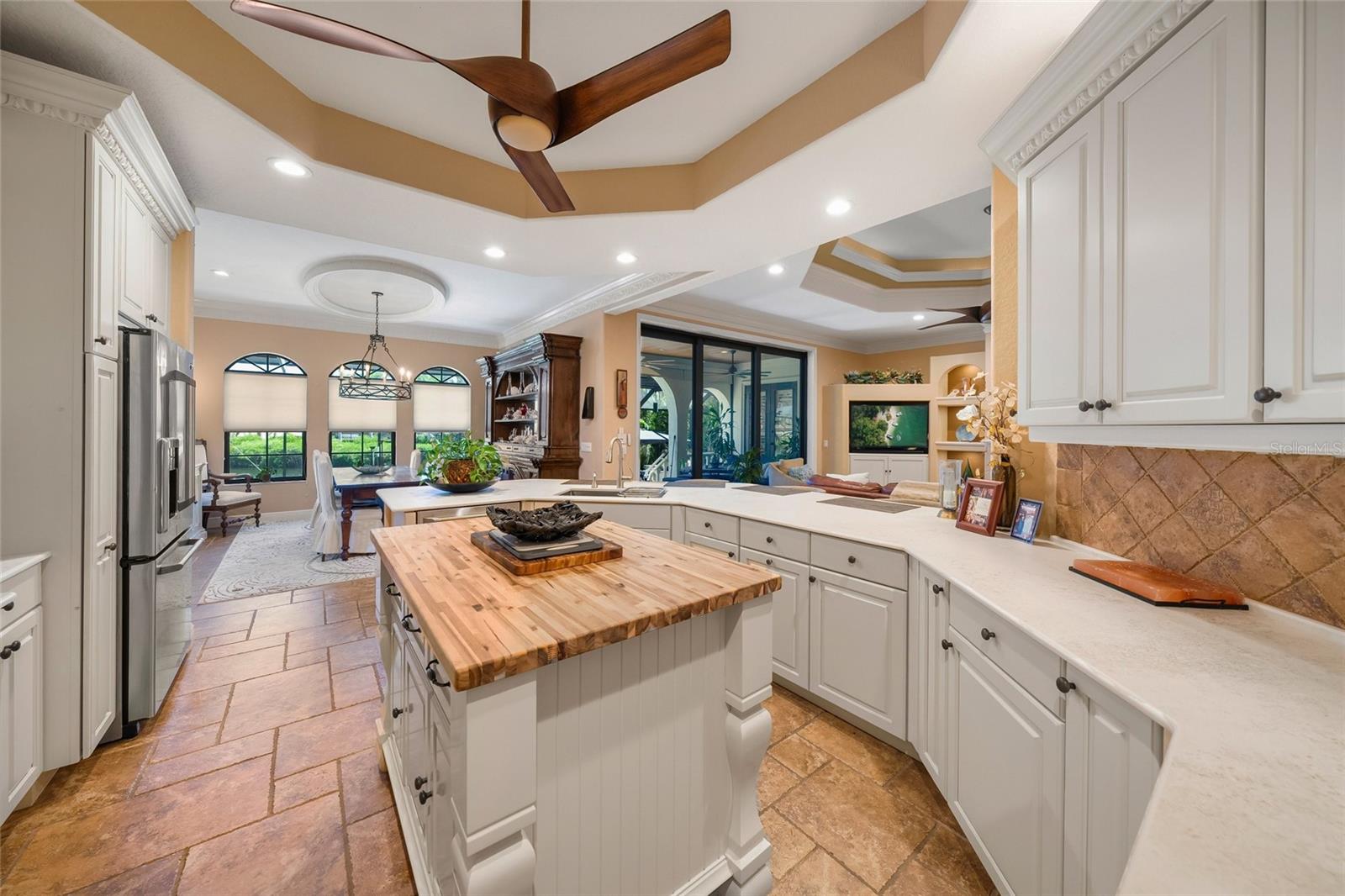 Image 18 of 65 For 12509 Safe Harbour Drive