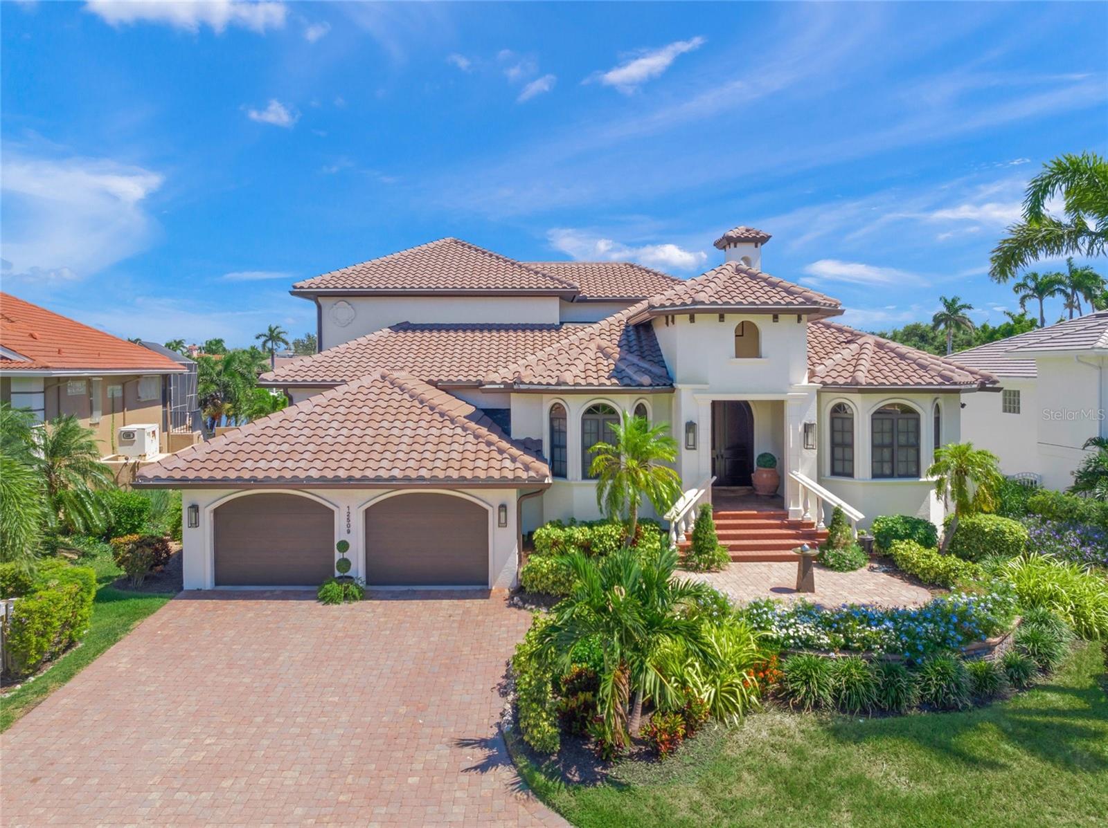 Image 4 of 65 For 12509 Safe Harbour Drive