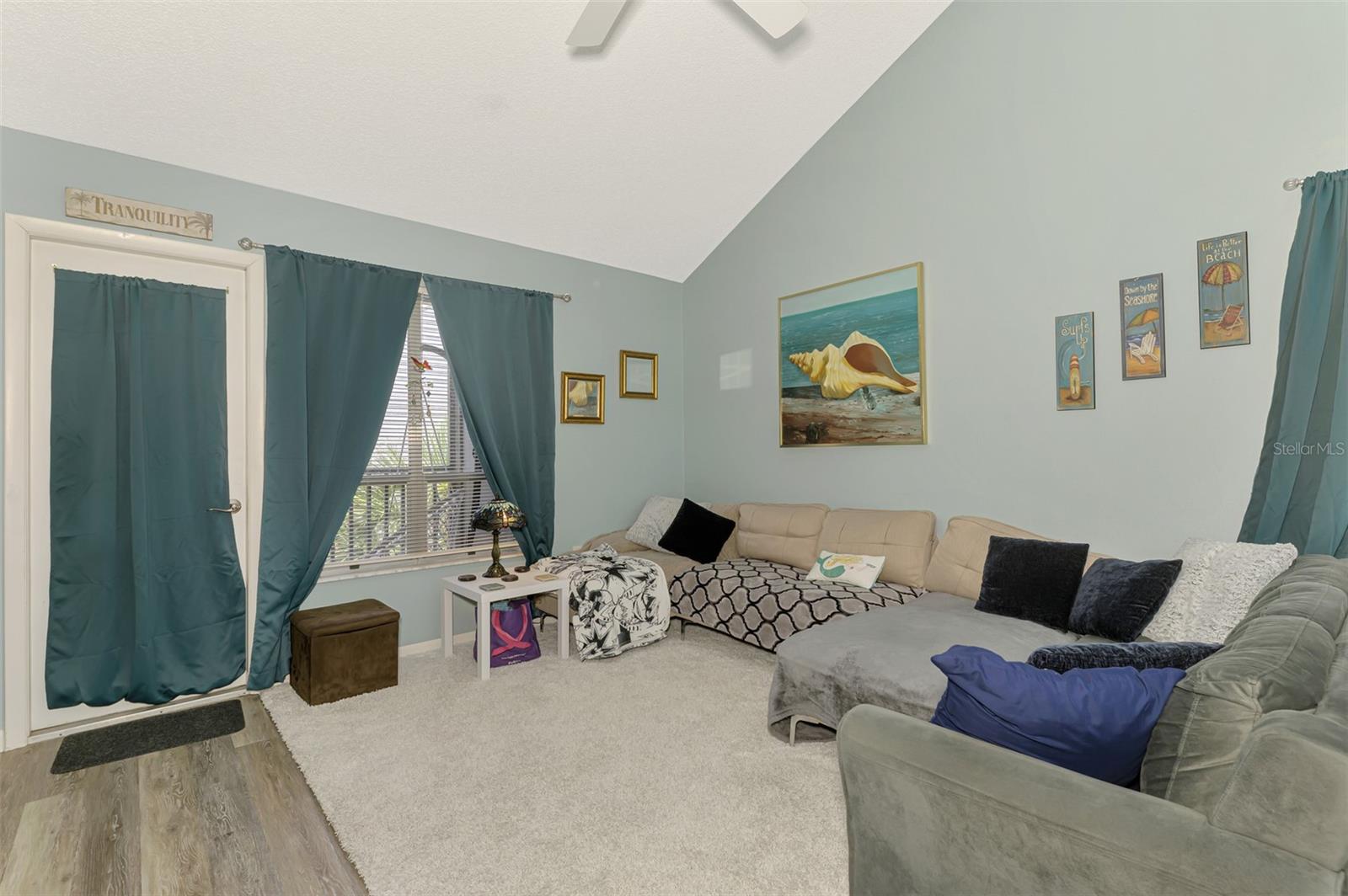 Image 21 of 47 For 255 Fenwick Drive 18