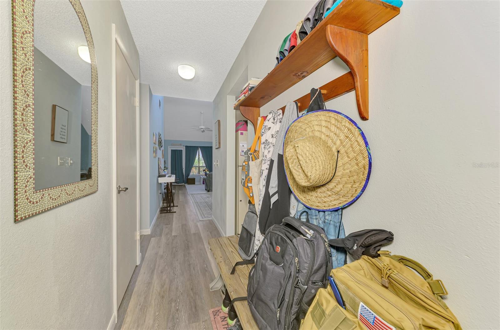Image 7 of 47 For 255 Fenwick Drive 18