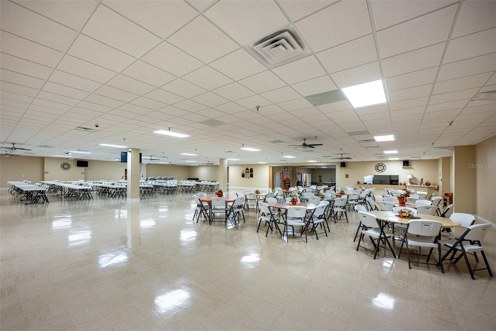 Image 35 of 43 For 5707 45th Street E 84