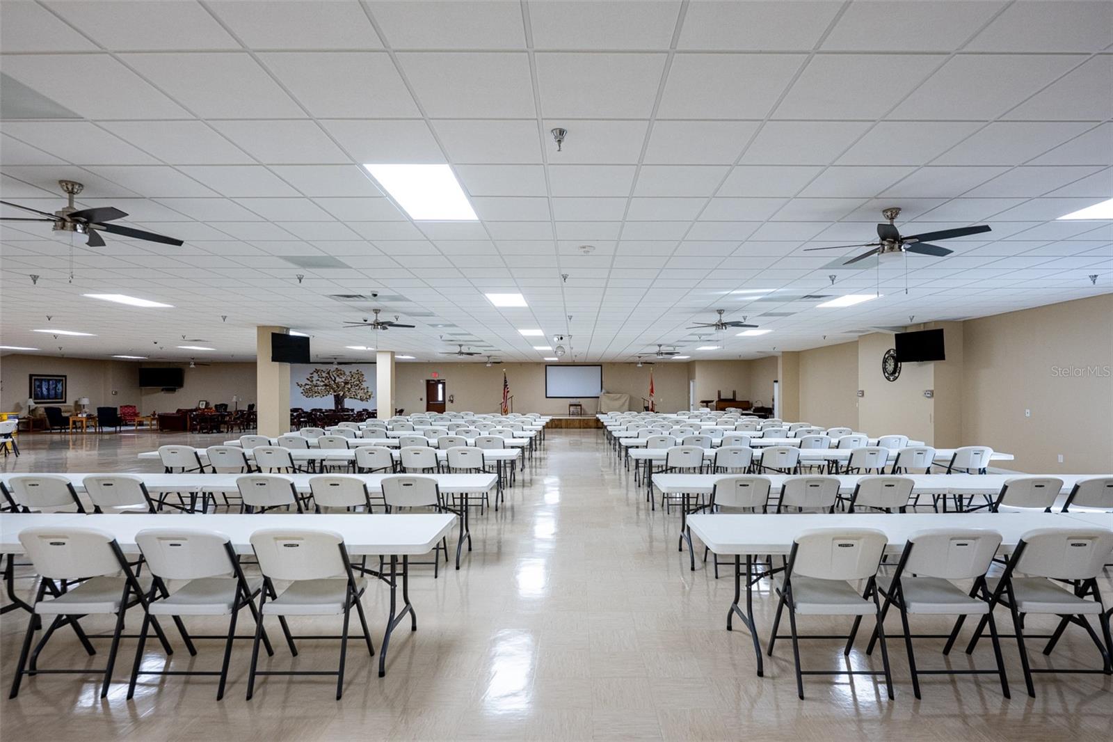 Image 37 of 43 For 5707 45th Street E 84