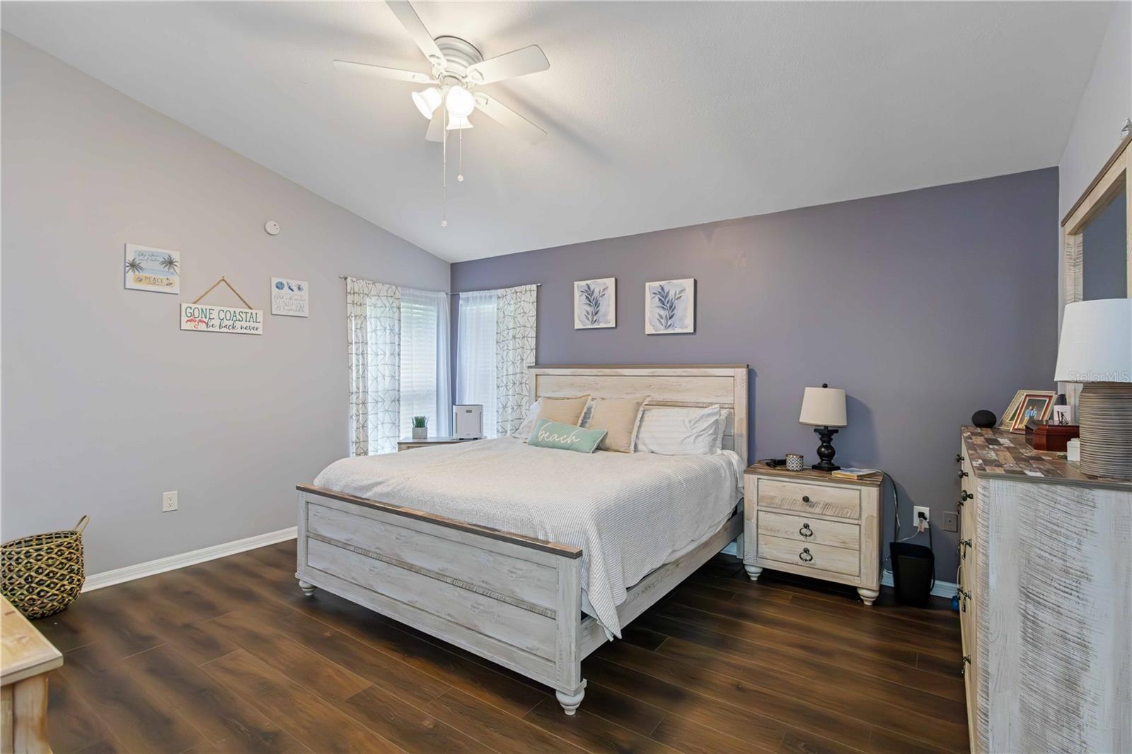 Image 18 of 56 For 5509 83rd Terrace E