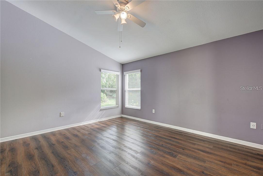 Image 32 of 56 For 5509 83rd Terrace E