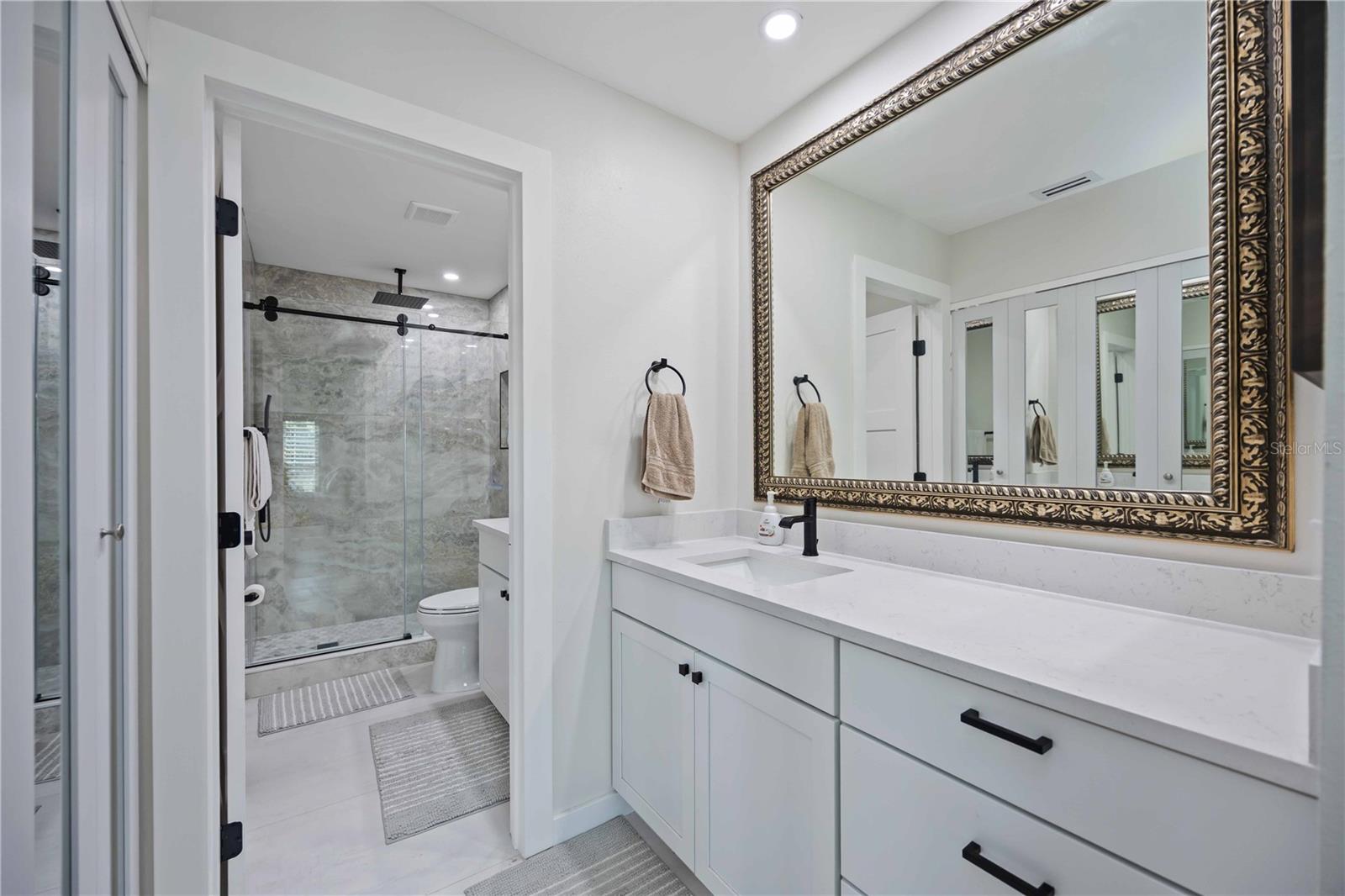 Image 14 of 22 For 4321 Longmeadow  14