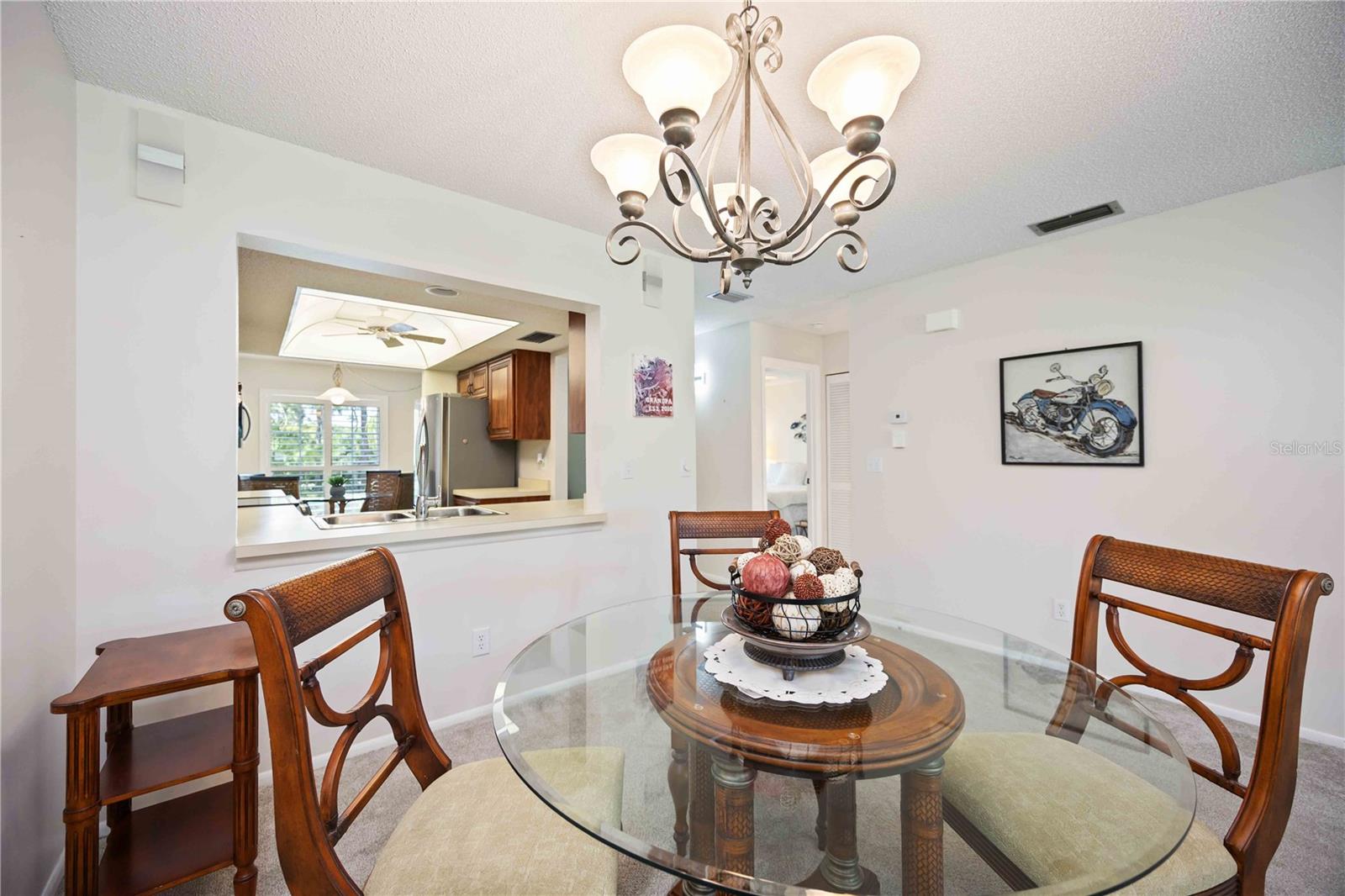 Image 5 of 22 For 4321 Longmeadow  14