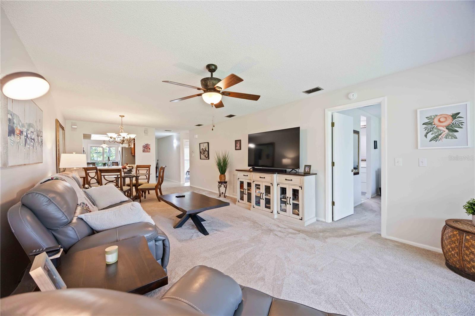 Image 8 of 22 For 4321 Longmeadow  14