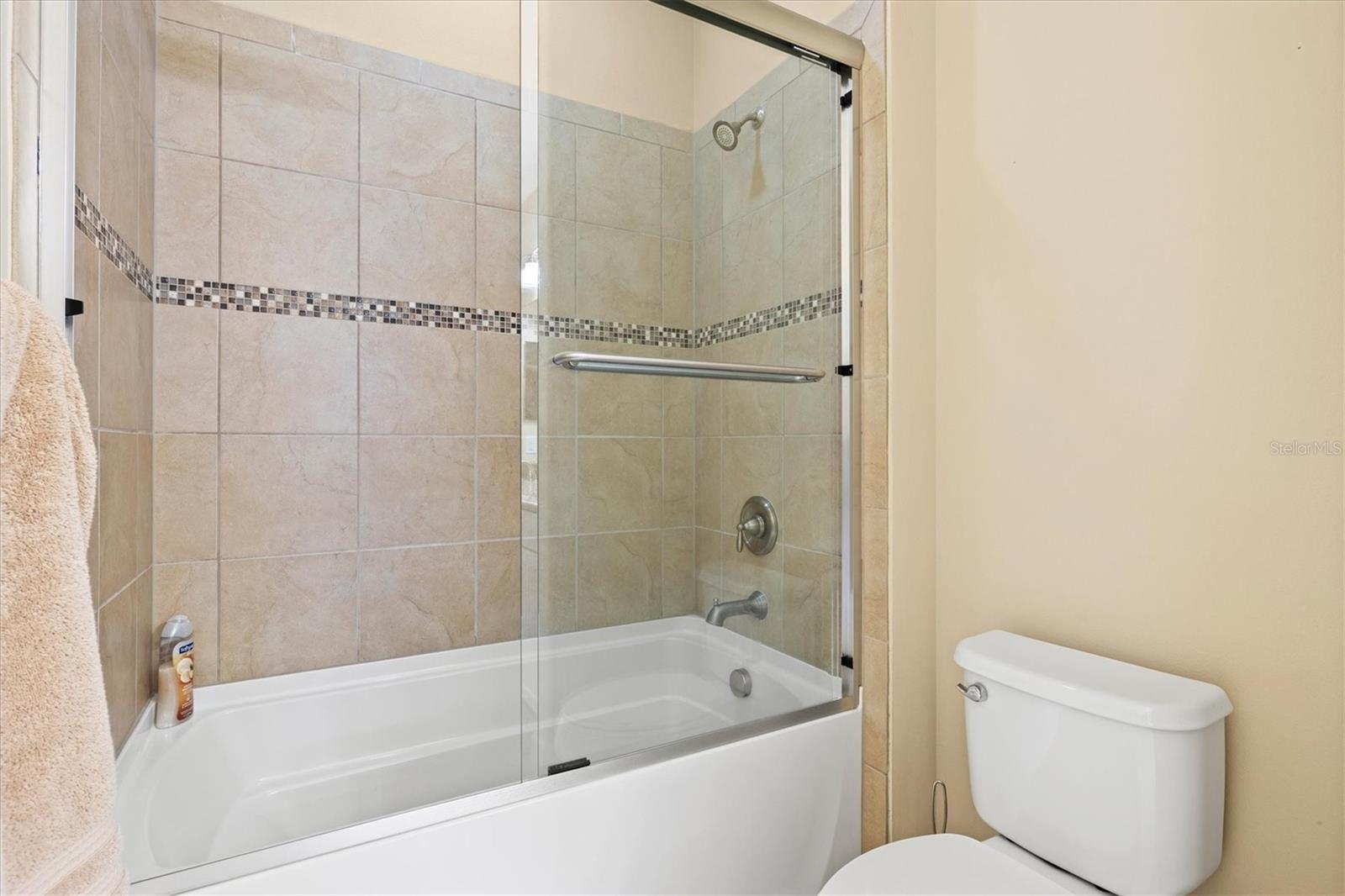 Image 34 of 96 For 4945 Savona Run