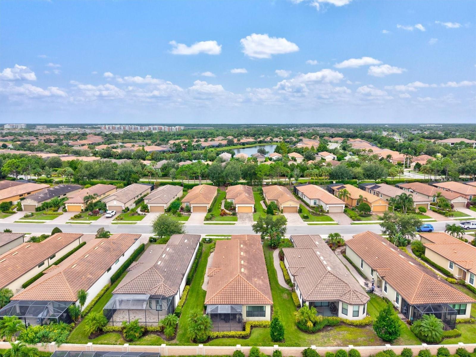 Image 52 of 96 For 4945 Savona Run