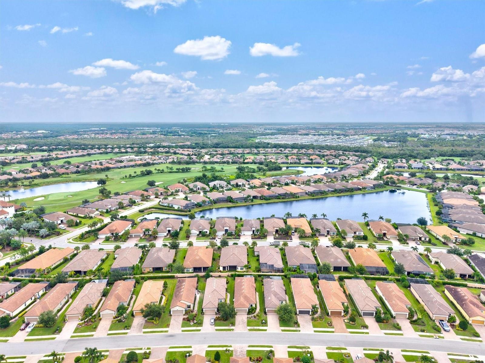 Image 56 of 96 For 4945 Savona Run