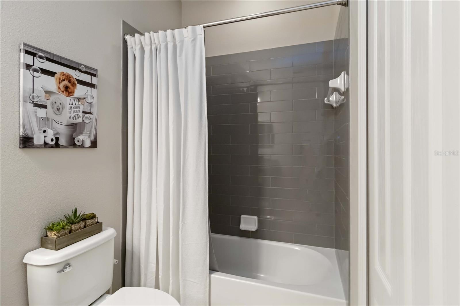 Image 30 of 70 For 12252 Stuart Drive