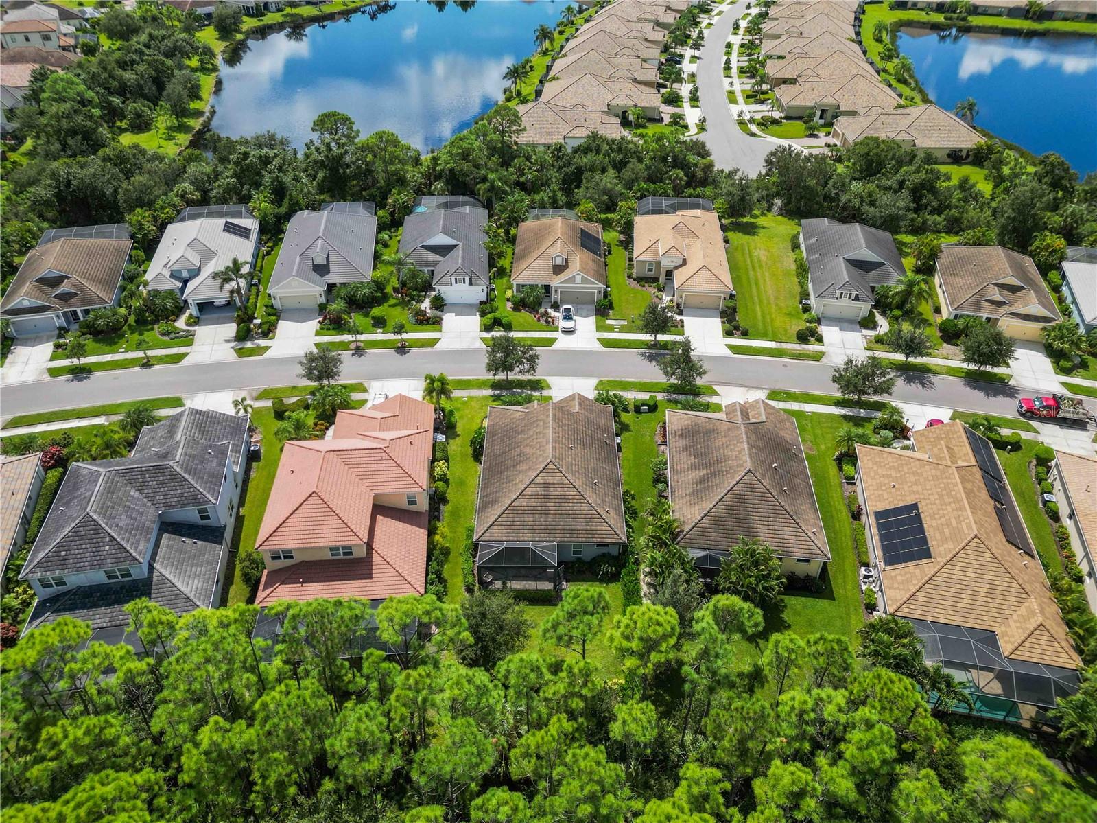 Image 43 of 70 For 12252 Stuart Drive