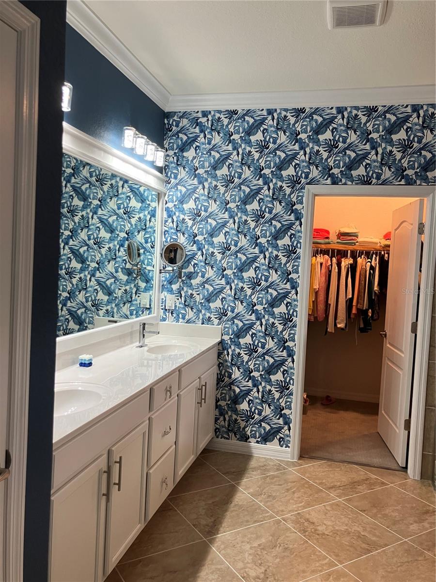 Image 7 of 10 For 10093 Cozy Grove Drive