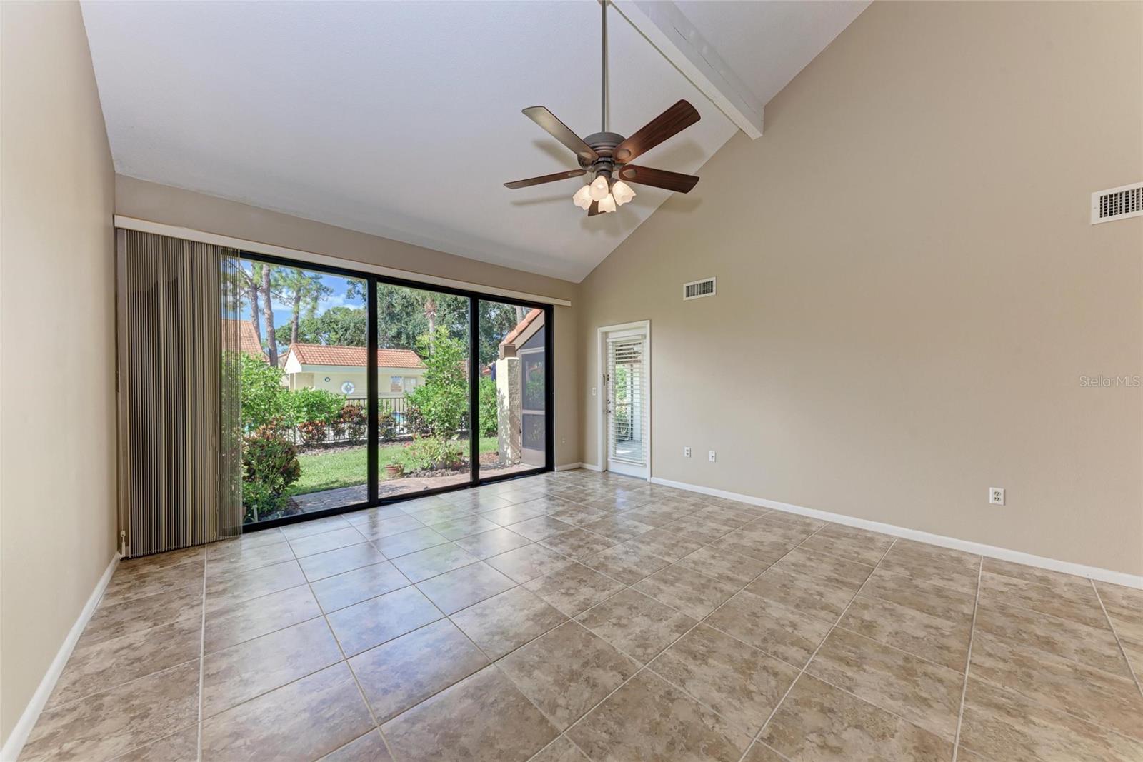 Image 10 of 46 For 5362 Huntingwood Court 16