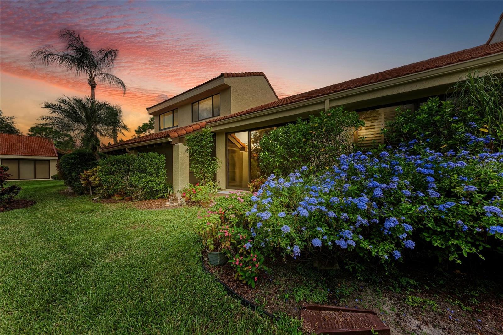 Image 2 of 46 For 5362 Huntingwood Court 16