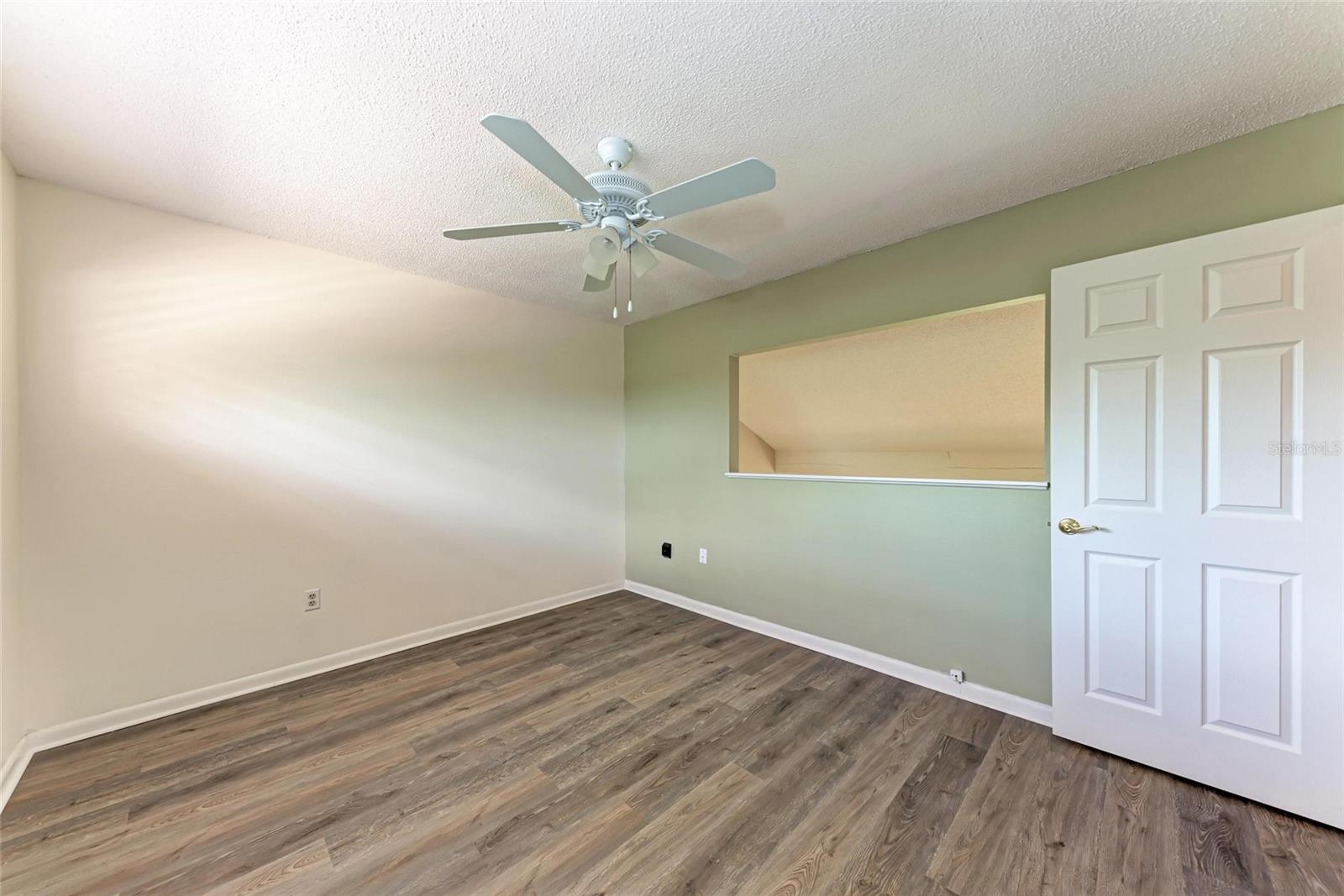Image 28 of 46 For 5362 Huntingwood Court 16