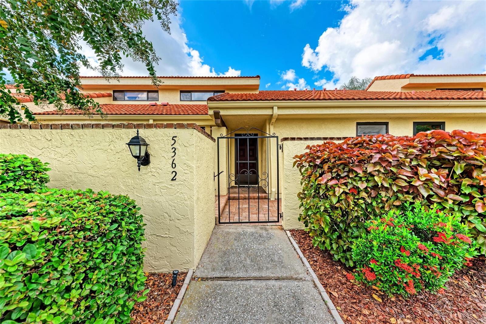 Image 3 of 46 For 5362 Huntingwood Court 16