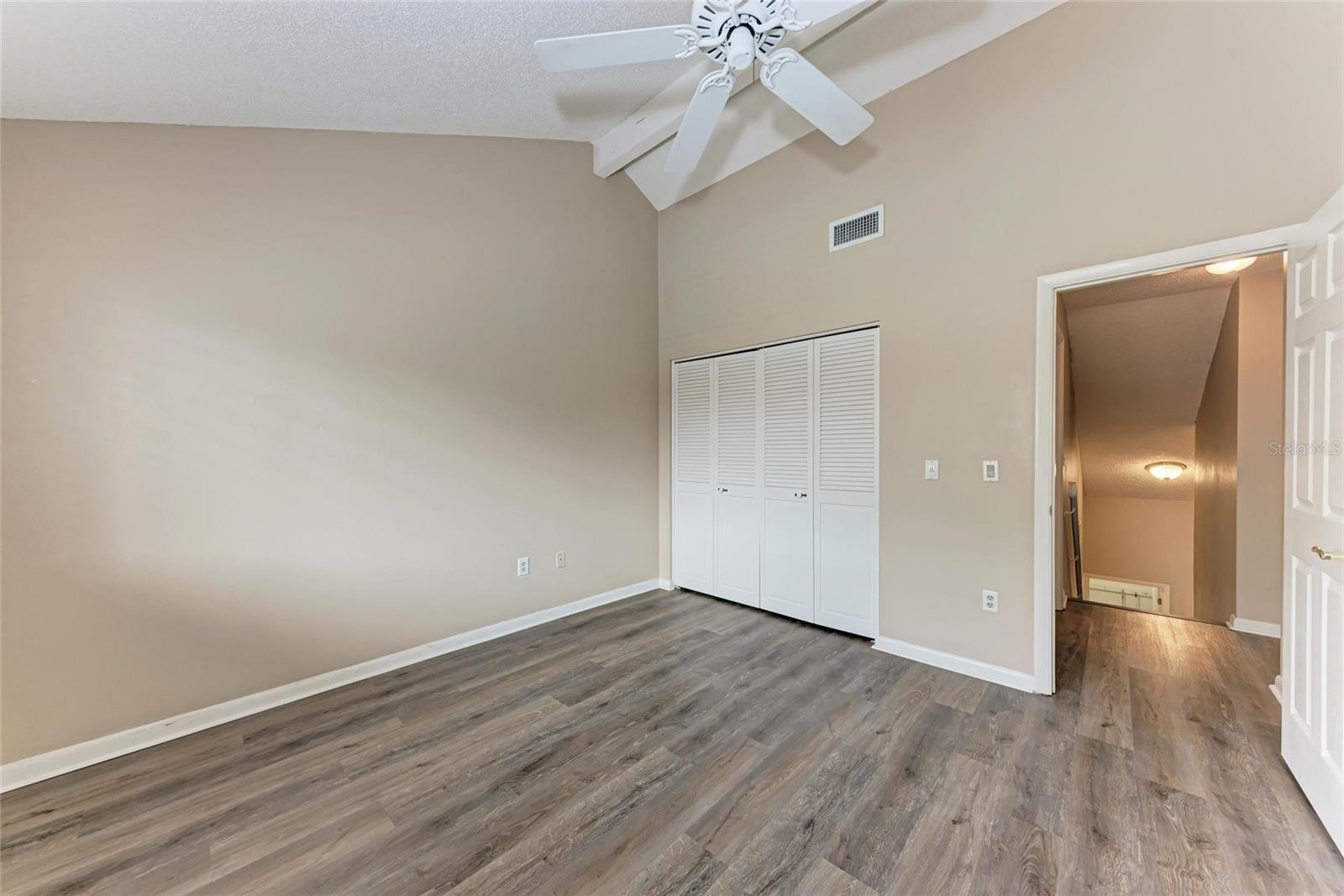 Image 31 of 46 For 5362 Huntingwood Court 16