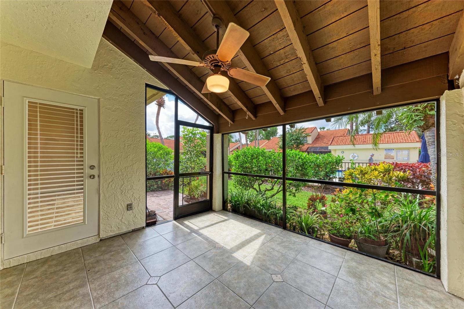 Image 37 of 46 For 5362 Huntingwood Court 16