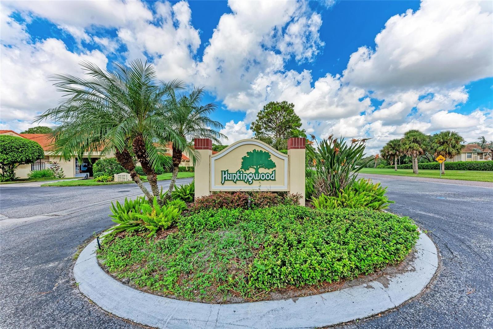 Image 46 of 46 For 5362 Huntingwood Court 16