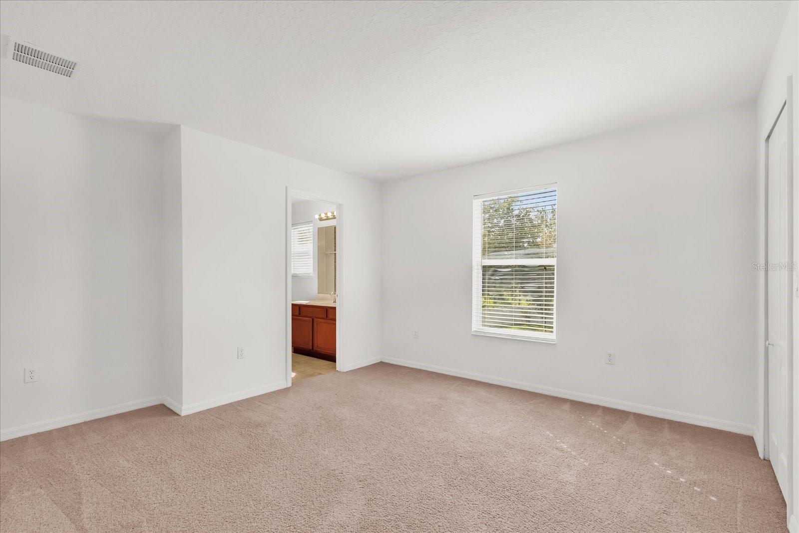 Image 14 of 36 For 5525 Oakworth Place