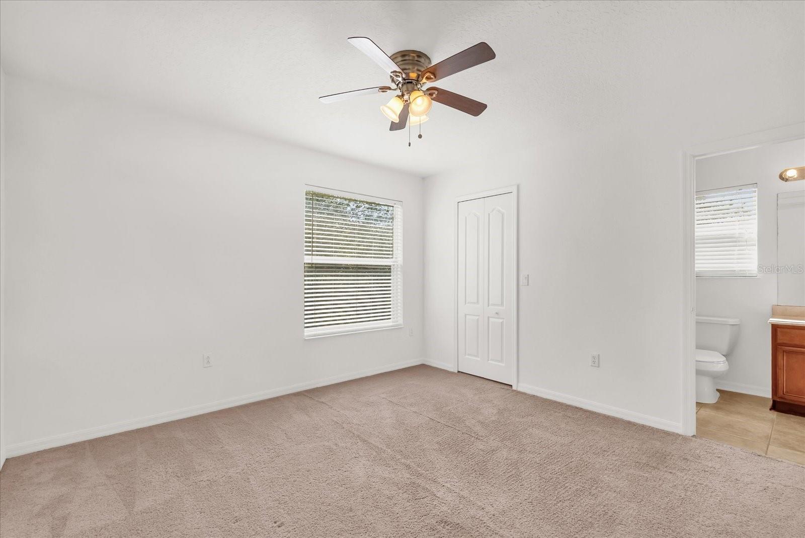 Image 17 of 36 For 5525 Oakworth Place